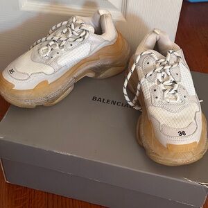Balenciaga Triple S Clear Sole White